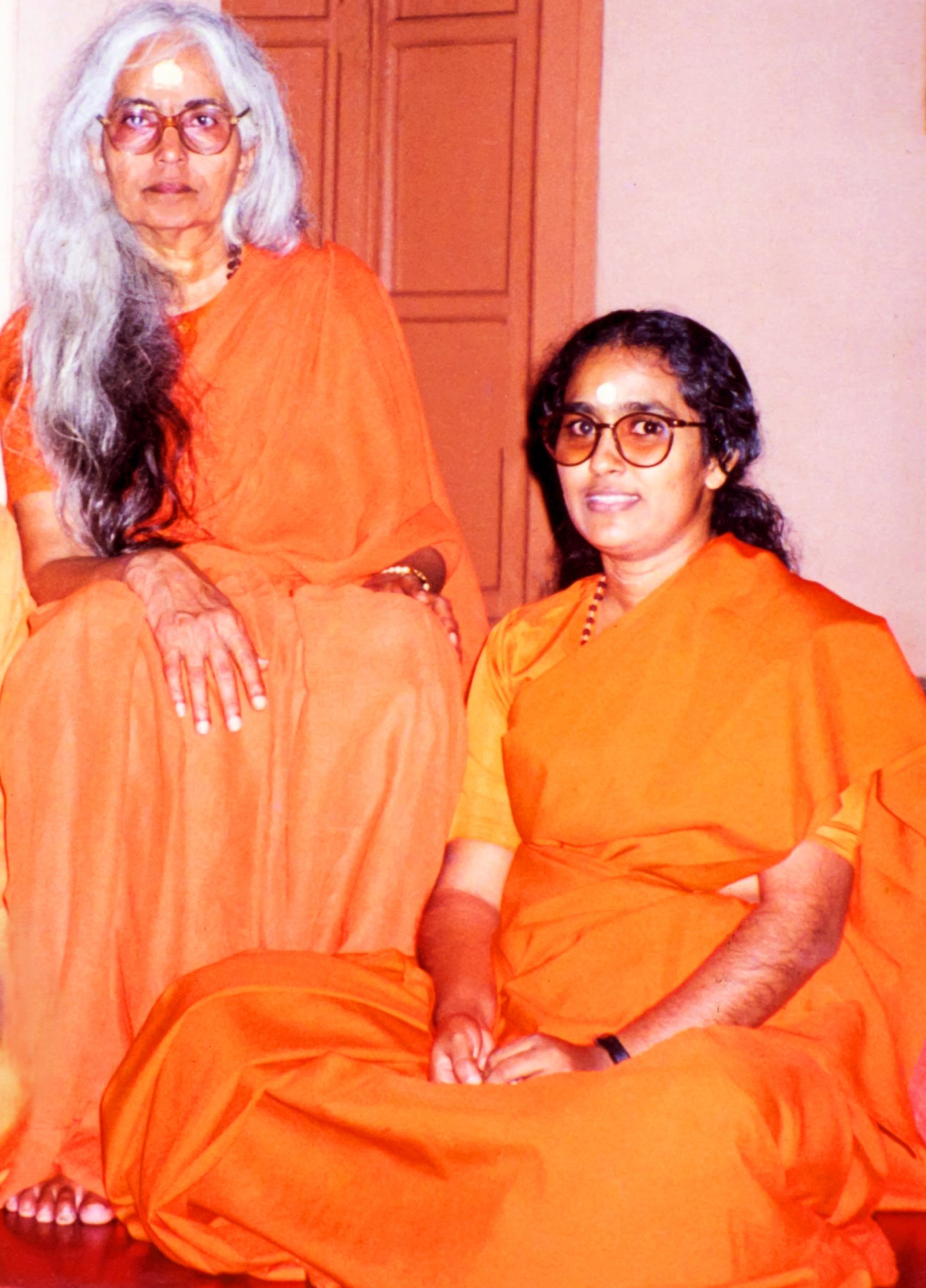 Pujya Mataji and Pujya Ammagaru