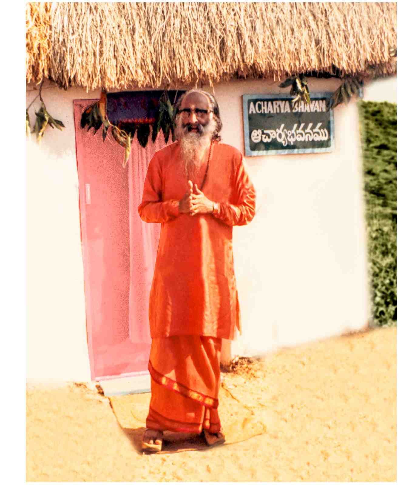 Gurudev Swami Chinmayananda at Acharya Bhavan, Chinmayaranyam
